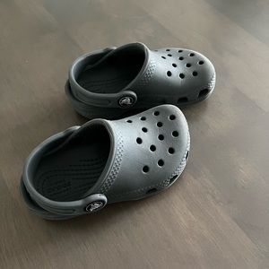TODDLER CROCS